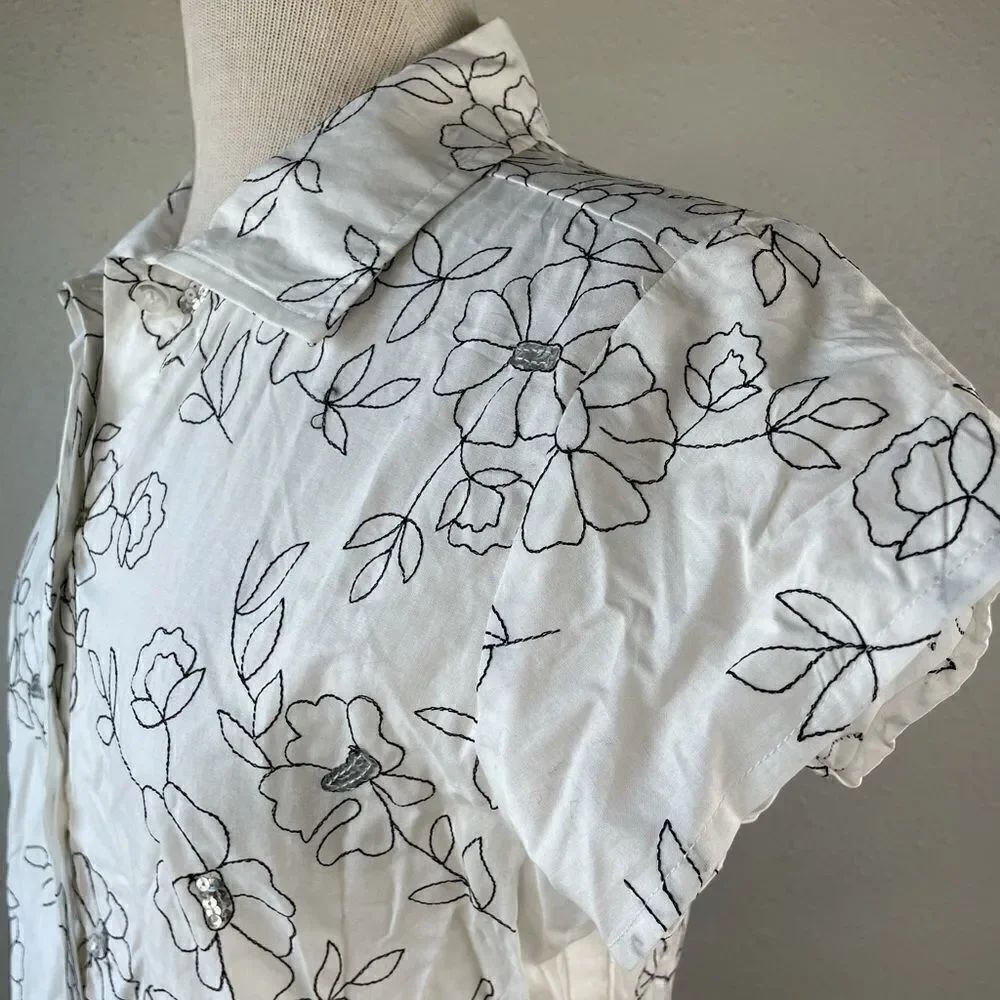 NWT Liz Claiborne Floral Button Down Shirt Size 10 - Picture 5 of 9